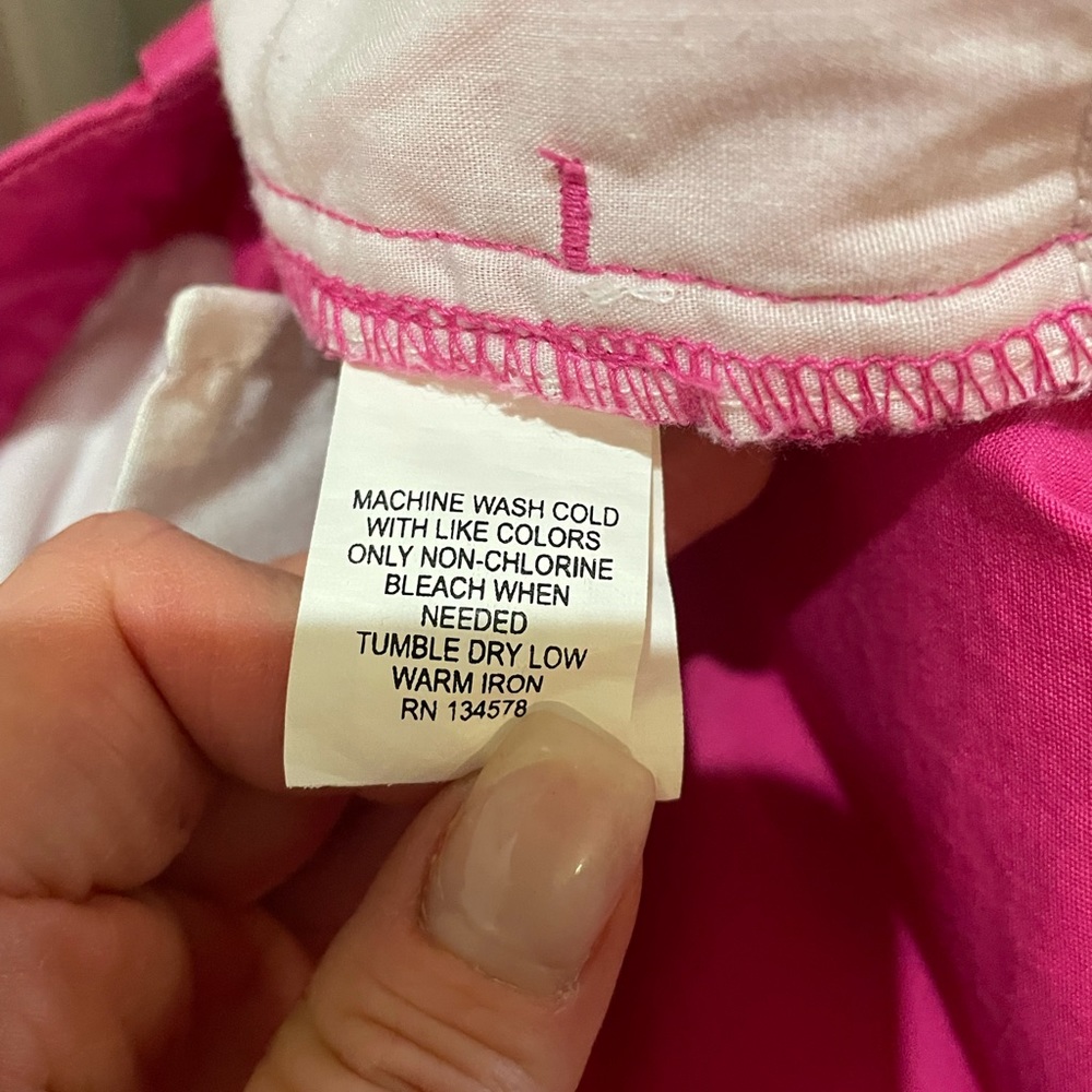 Vineyard Vines size 2 shorts. Never worn, pink with navy whales. - Picture 8 of 9